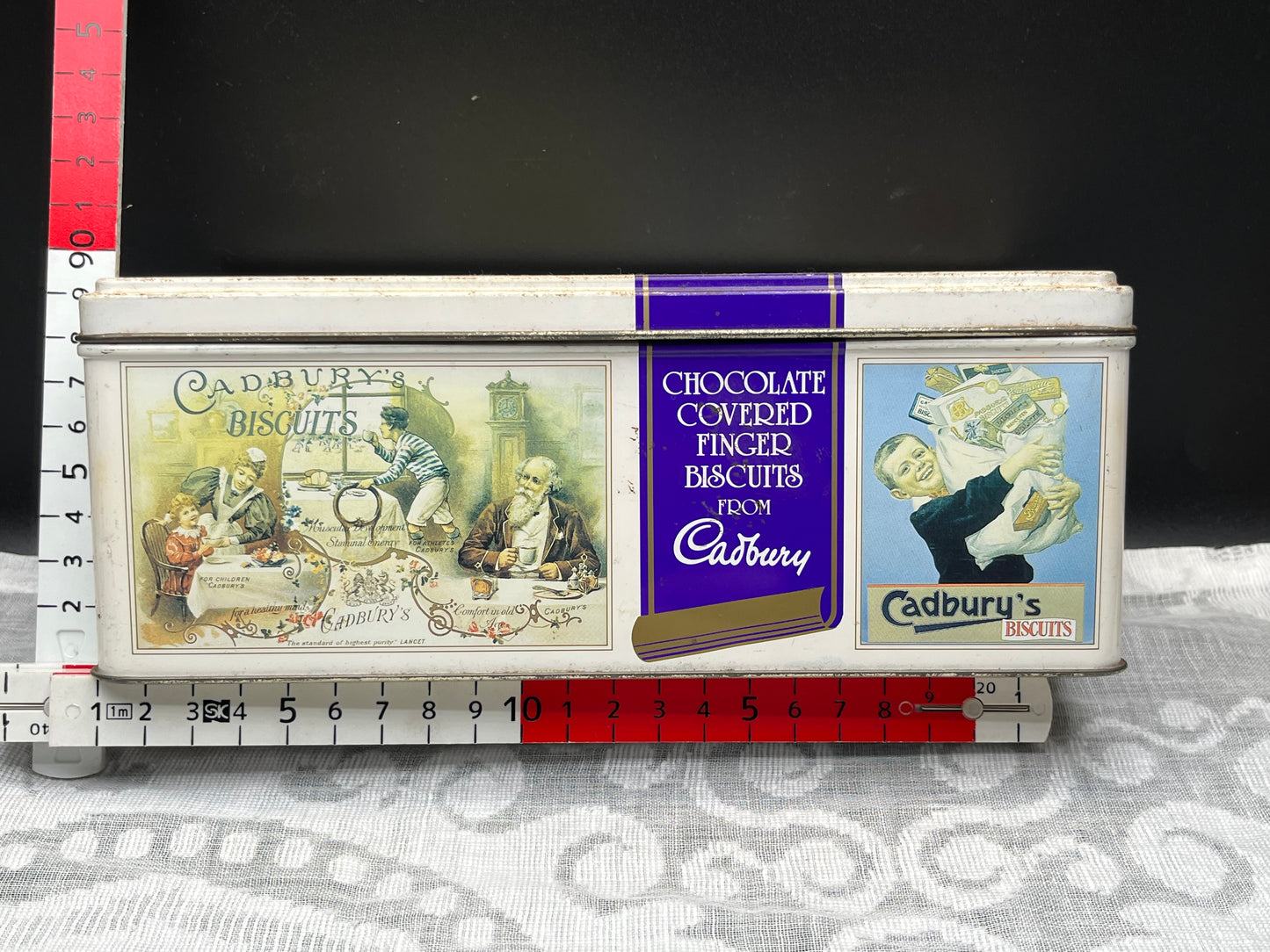 NEW 英国ヴィンテージCadbury’s ビスケット缶 レトロ広告デザイン