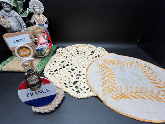 NEW フランスアンティーク かぎ針編みレース & 手刺繍リネンマット 2枚セット