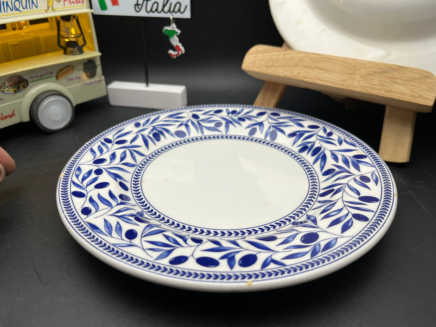 NEW イタリア製 Quadrifoglio オリーブ柄 大小皿プレート 2枚セット