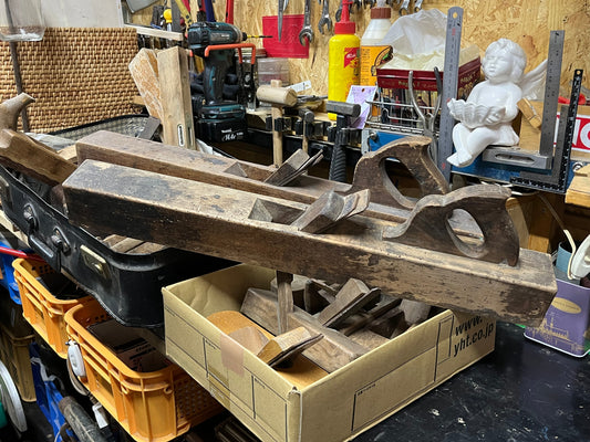 夏が終わり秋なり祝日は、修繕とクリーニングの山