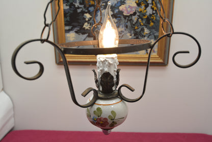 アンティーク花模様陶器 & 蝋燭型ソケット 吊り下げアイアンランプ
