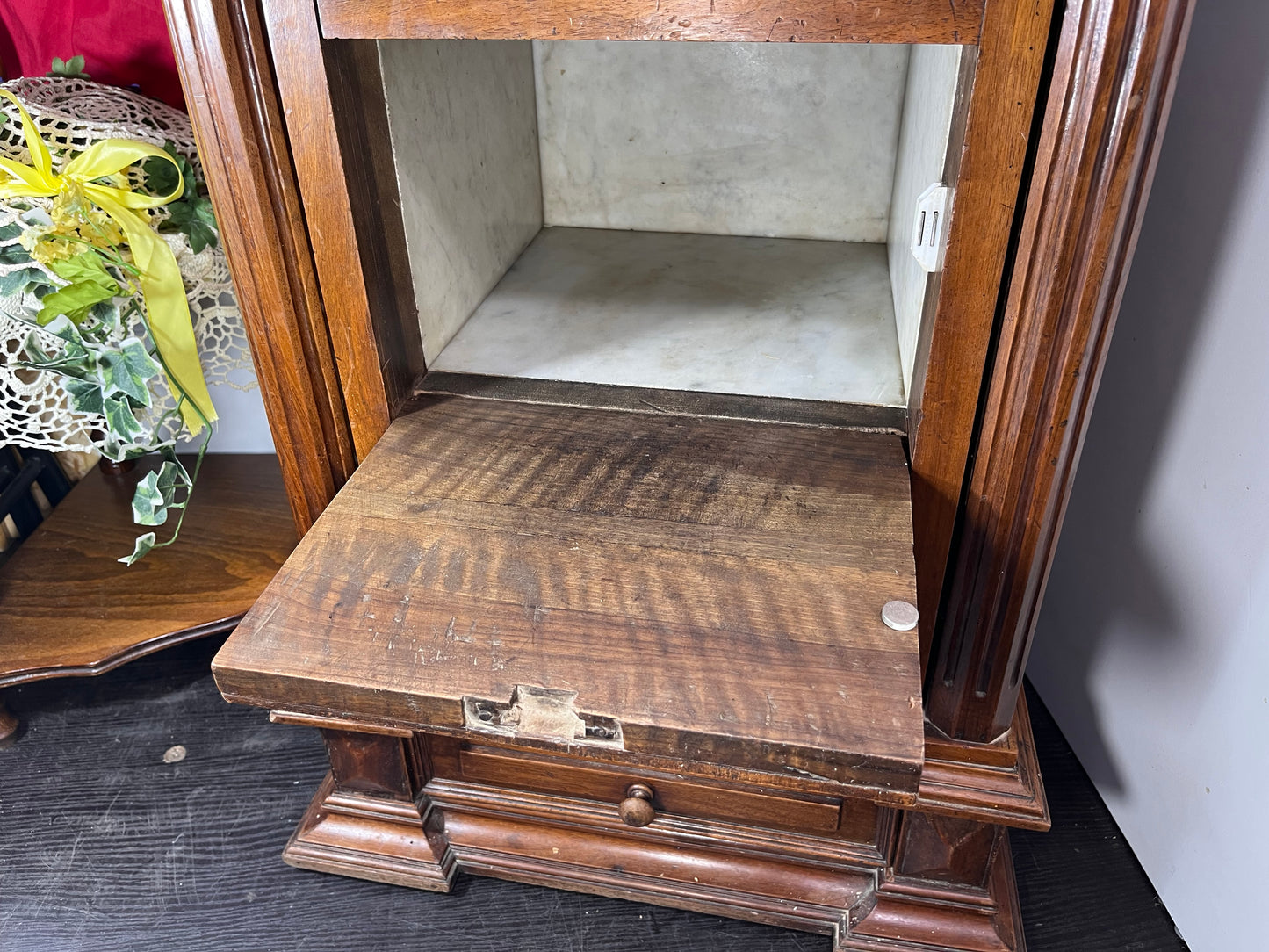 天然大理石　天板付サイドチェスト