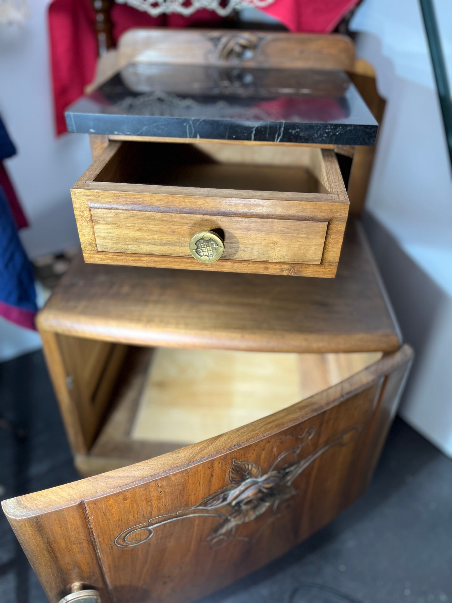 天然黒大理石　天板付きサイドチェスト