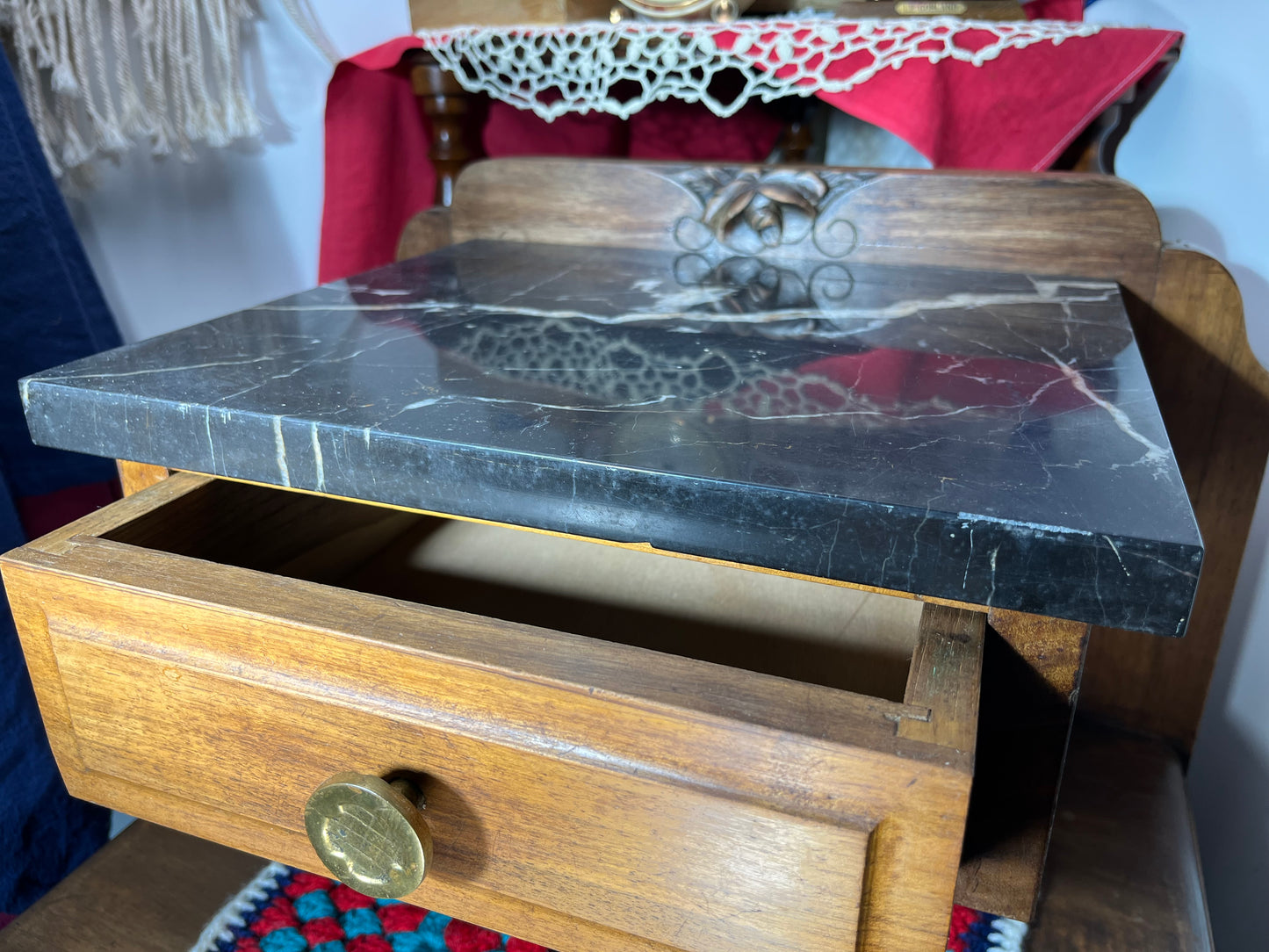 天然黒大理石　天板付きサイドチェスト