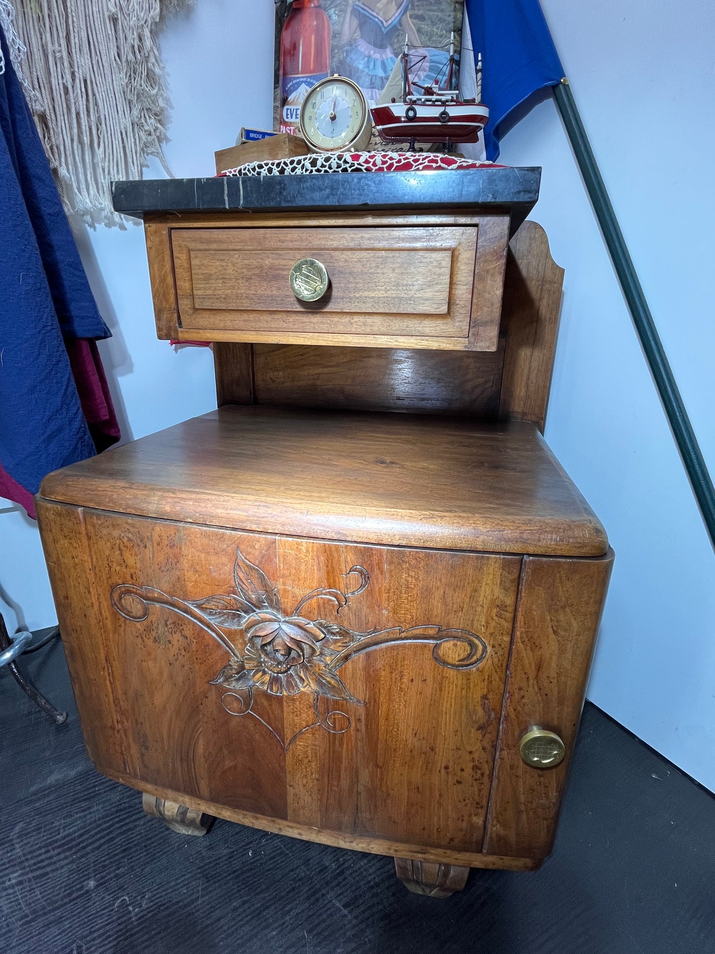 天然黒大理石　天板付きサイドチェスト