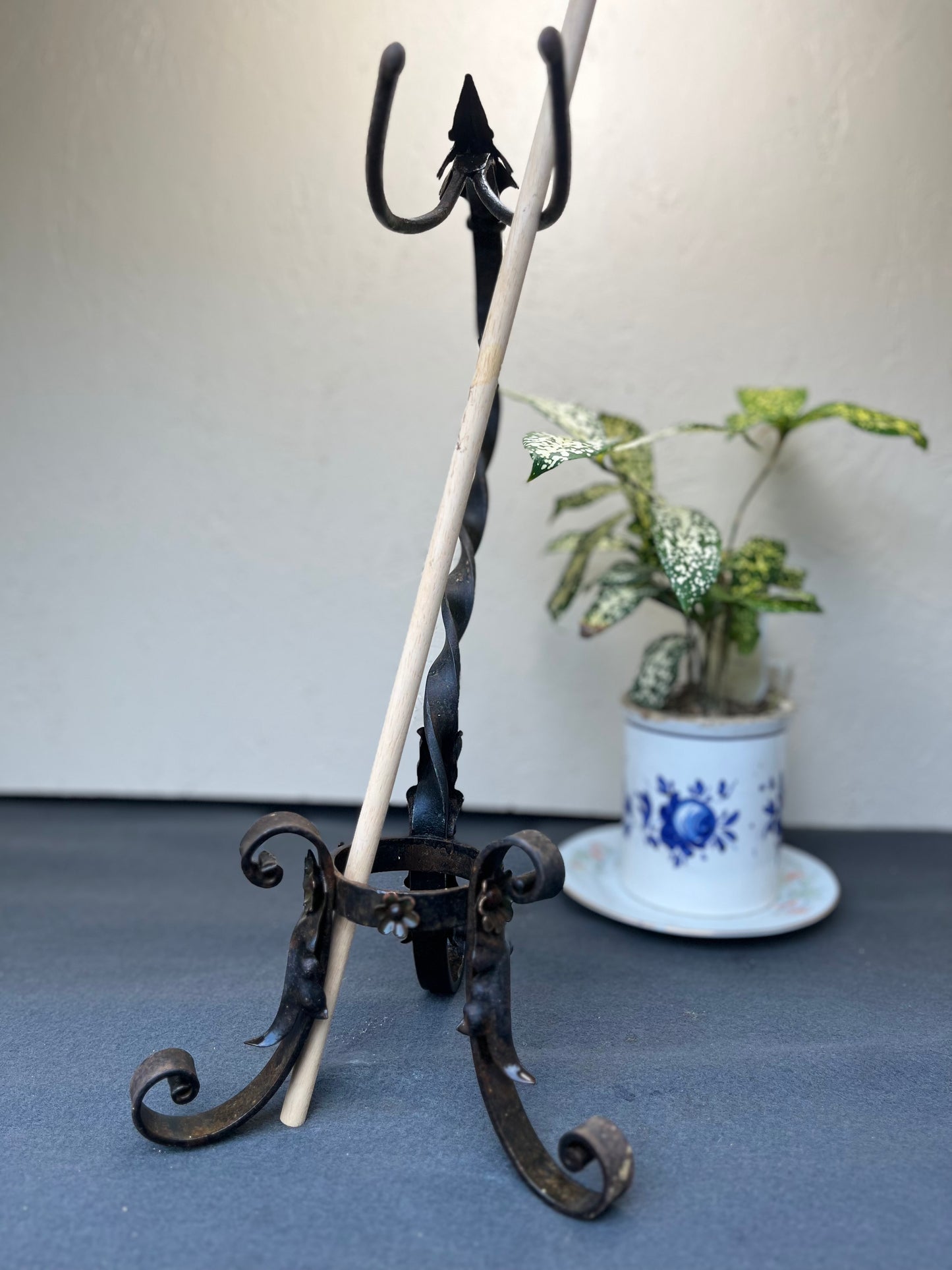 アンティークアイアン傘スタンド