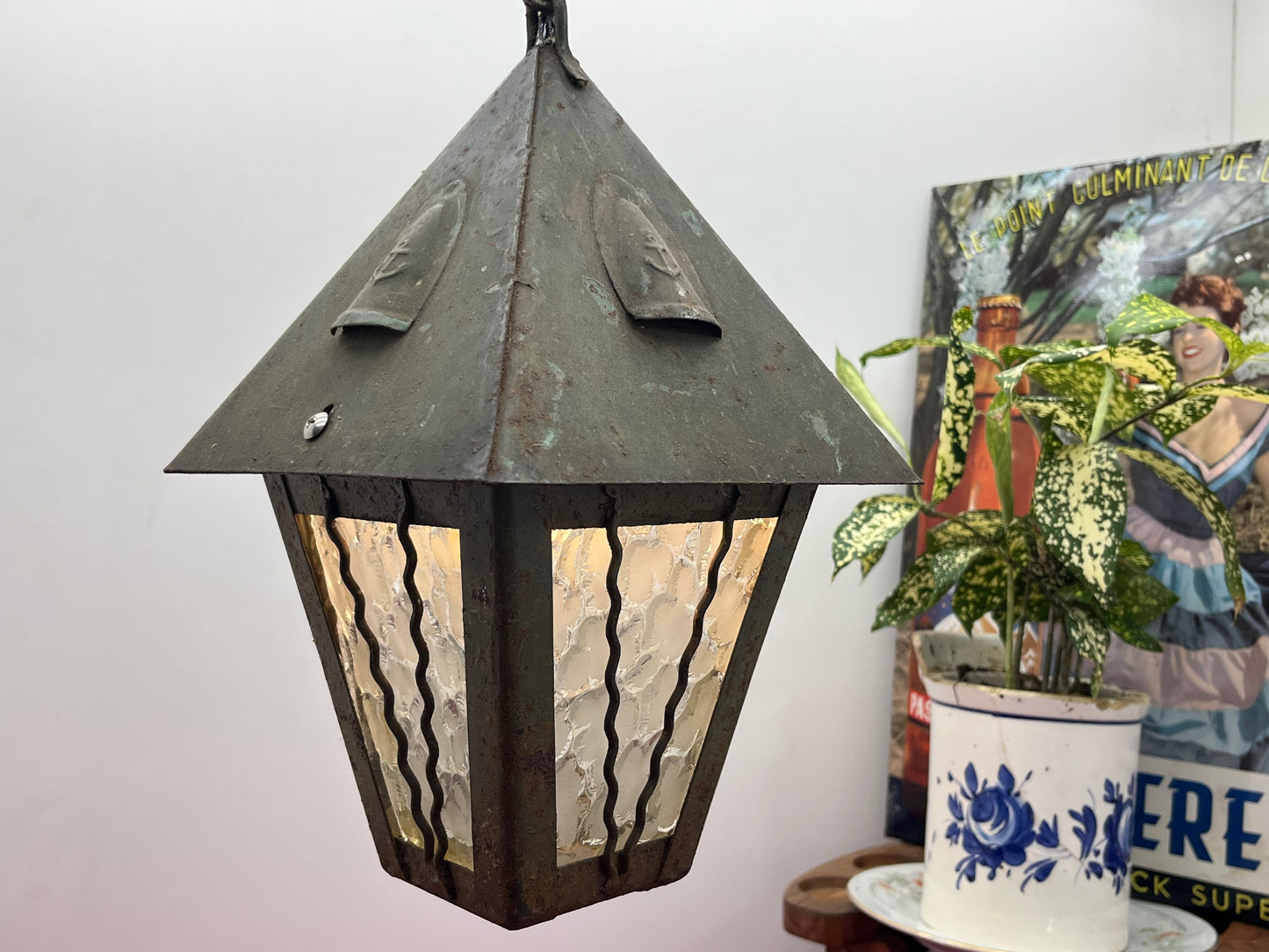 ヴィンテージアイアンランタンランプ／波模様ガラス×アンカーモチーフ装飾