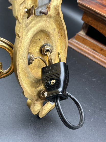 フランスアンティーク 真鍮製キャンドル装飾2灯ブラケットライト