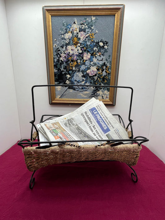 NEW フランスヴィンテージ アイアン × ラタン マガジンラック