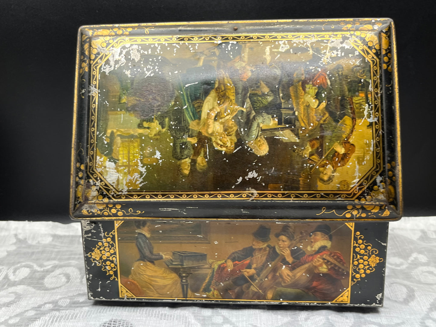 NEW ヨーロッパ アンティーク名画装飾入り錫製ブリキ缶