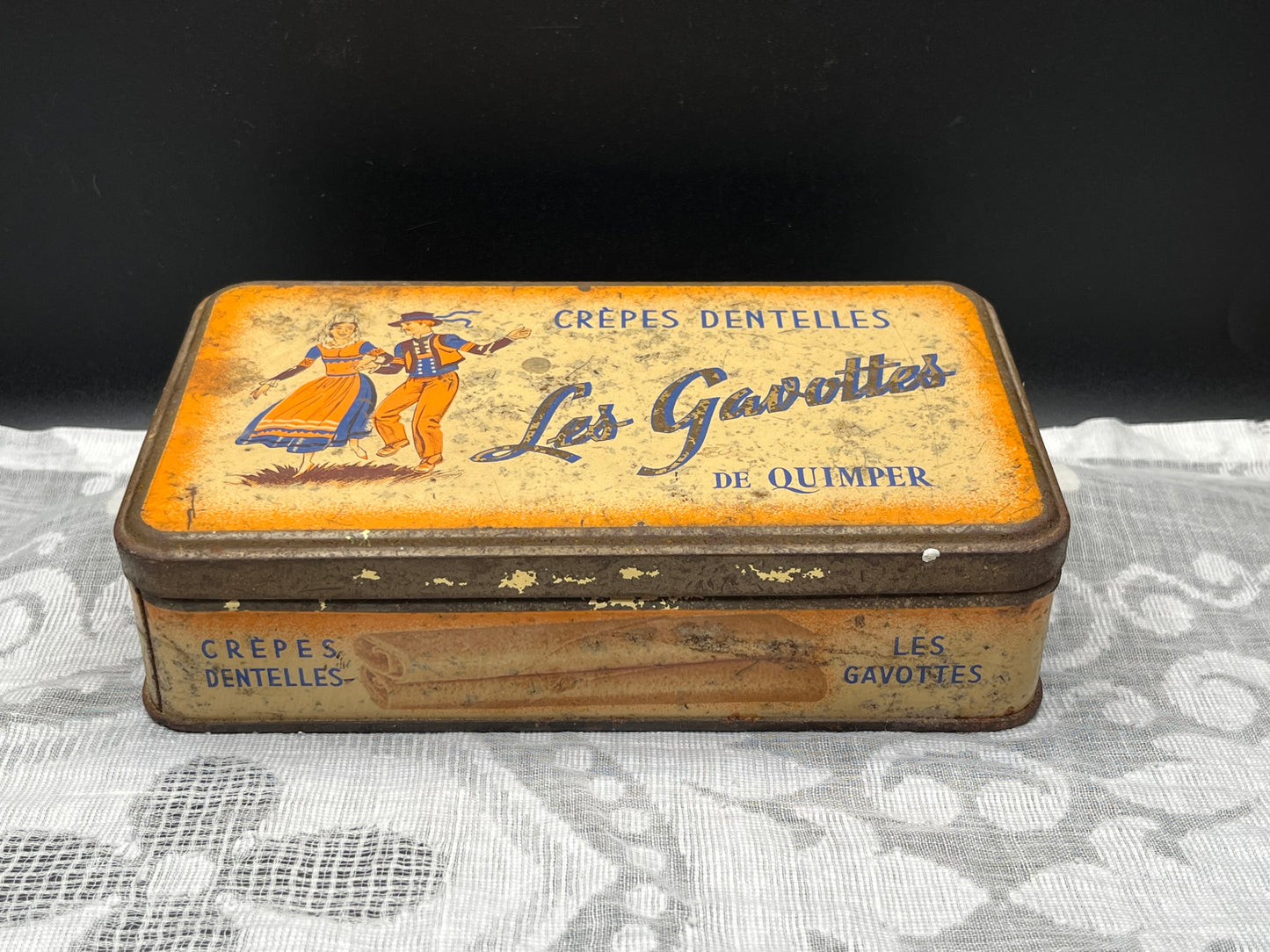 NEW フランス製《Les Gavottes / レ・ガヴォット》ヴィンテージ菓子缶