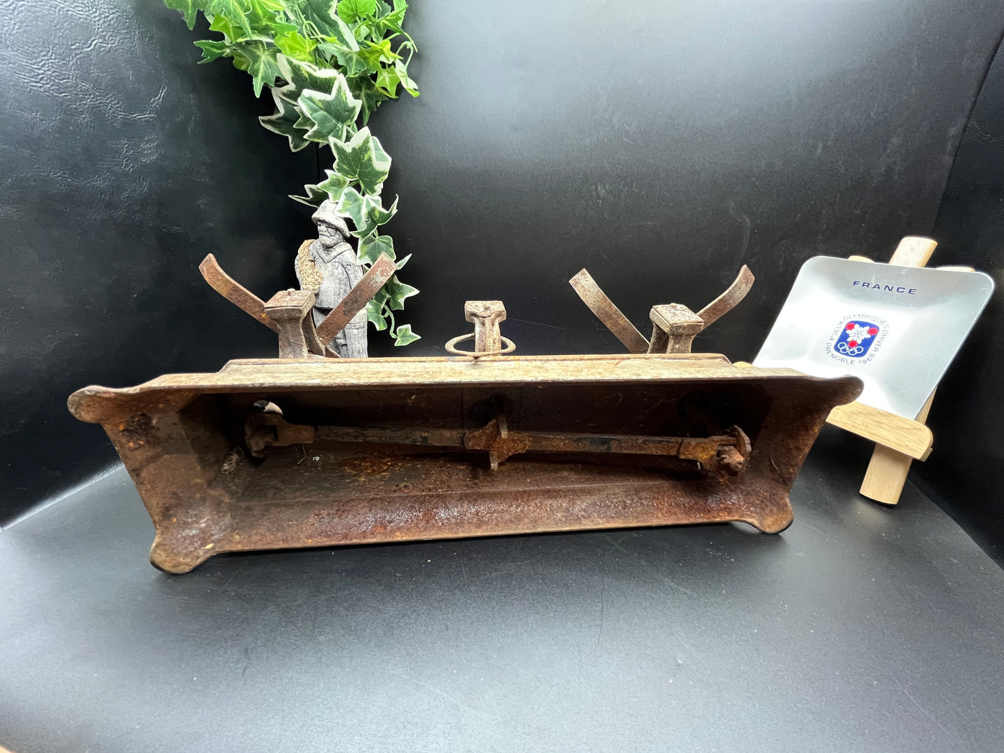 アンティーク 鋳鉄製 バランススケール／天秤 5KILOS刻印付き