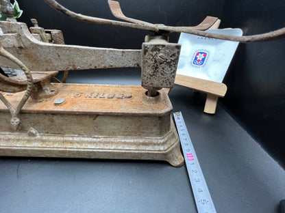 アンティーク 鋳鉄製 バランススケール／天秤 5KILOS刻印付き