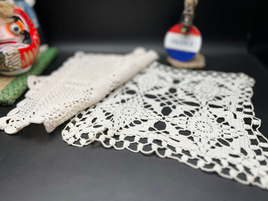 NEW フランスアンティーク 手編みクロシェレース/スクエアドイリー 2枚セット