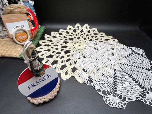 NEW フランスアンティーク手編みクロッシェレースドイリー 2枚セット