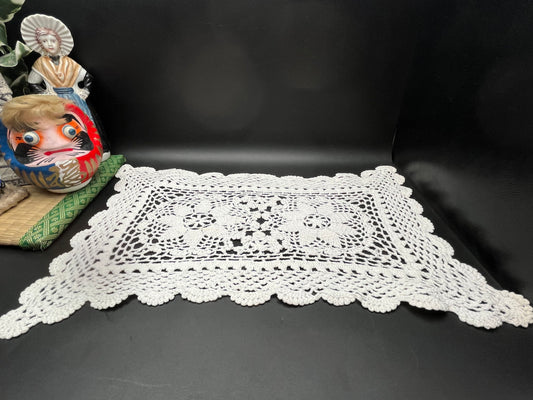 NEW ヴィンテージ 手編みレースドイリー 長方形 43cm×28cm クロッシェレース
