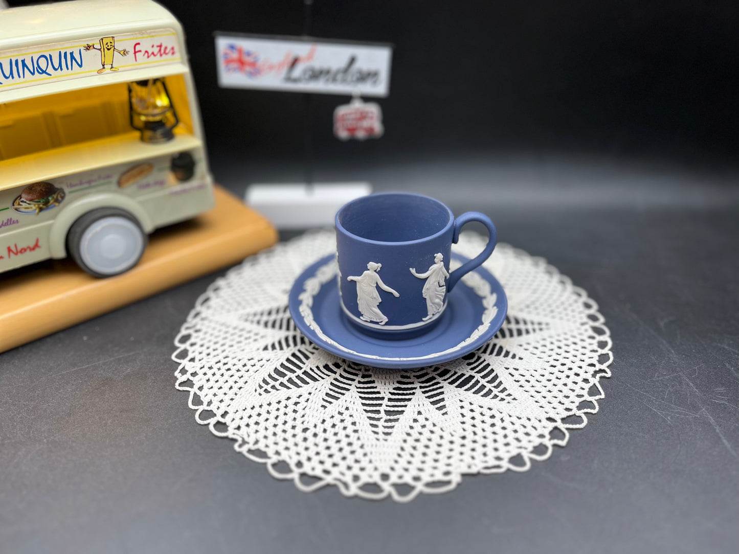 NEW イギリス製 WEDGWOOD ジャスパー カップ＆ソーサー ネイビー