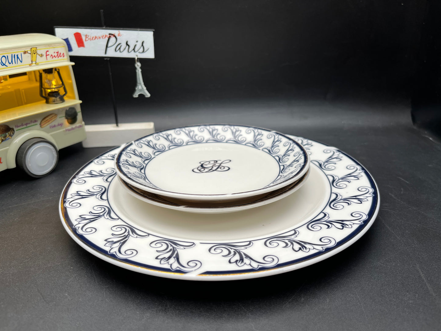 NEW フランス製　Guy Laroche Paris モノグラム プレート3枚セット