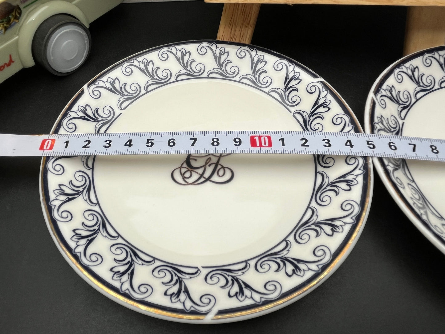 NEW フランス製　Guy Laroche Paris モノグラム プレート3枚セット