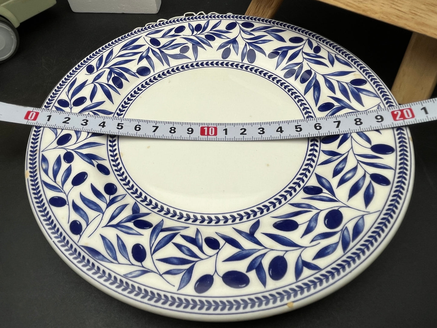 NEW イタリア製 Quadrifoglio オリーブ柄 大小皿プレート 2枚セット